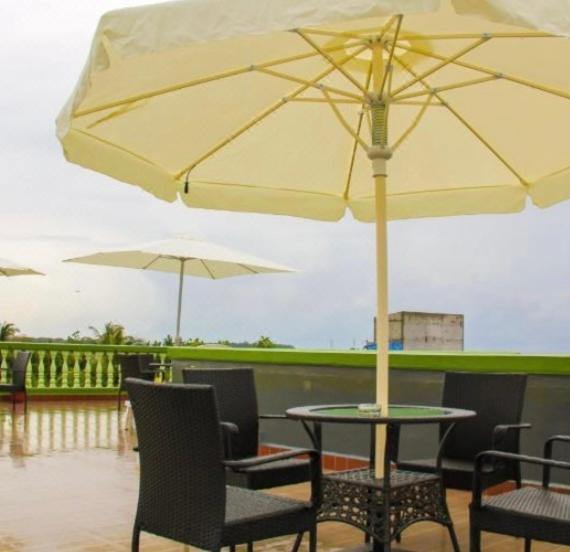 Guraidhoo Palm Inn Exterior photo
